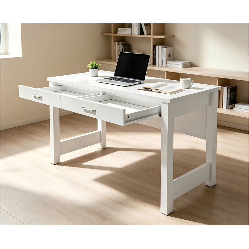 Bureau d'ordinateur robuste en bois avec tiroirs et fini lustré