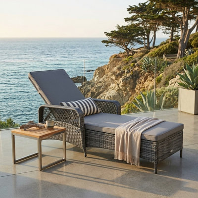 Outdoor Metal Chaise Lounge , Cushion Included