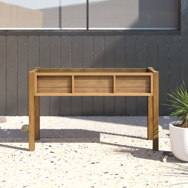 Aratrika Elevated Planter, Brown
