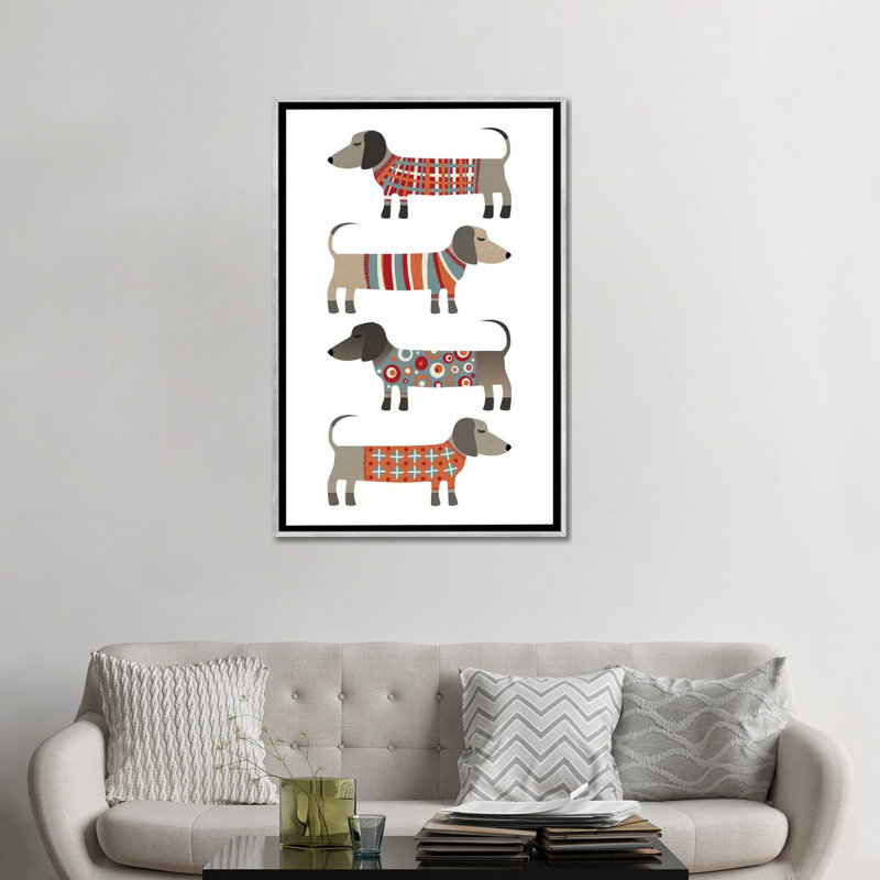 «Sausage Dogs in Pulls» par Nic Squirrell - impression, H 48 po x l 32 po x P 1,5 po, Toile avec cadre argenté, Pas de tapis