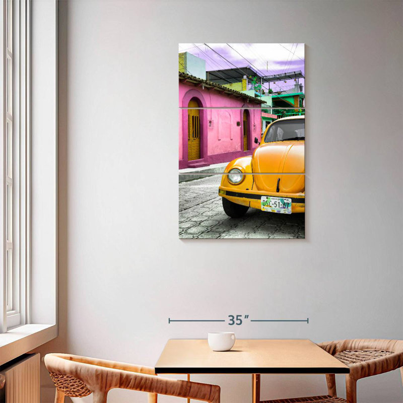 Yellow VW Beetle Car, H 57 po x l 36 po