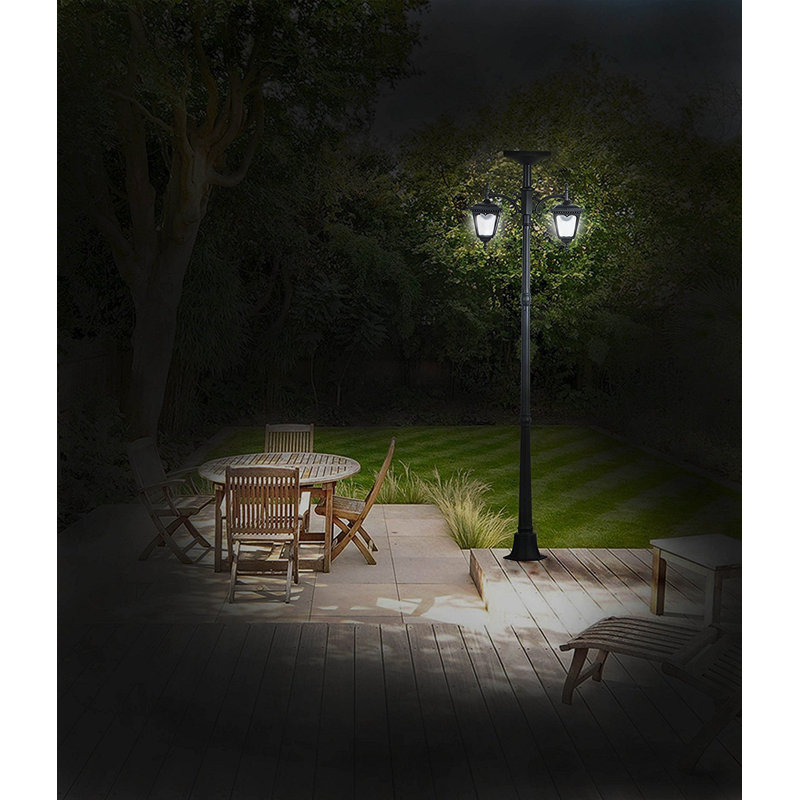 Lampadaire en acier solaire 83 po Mulfo Street