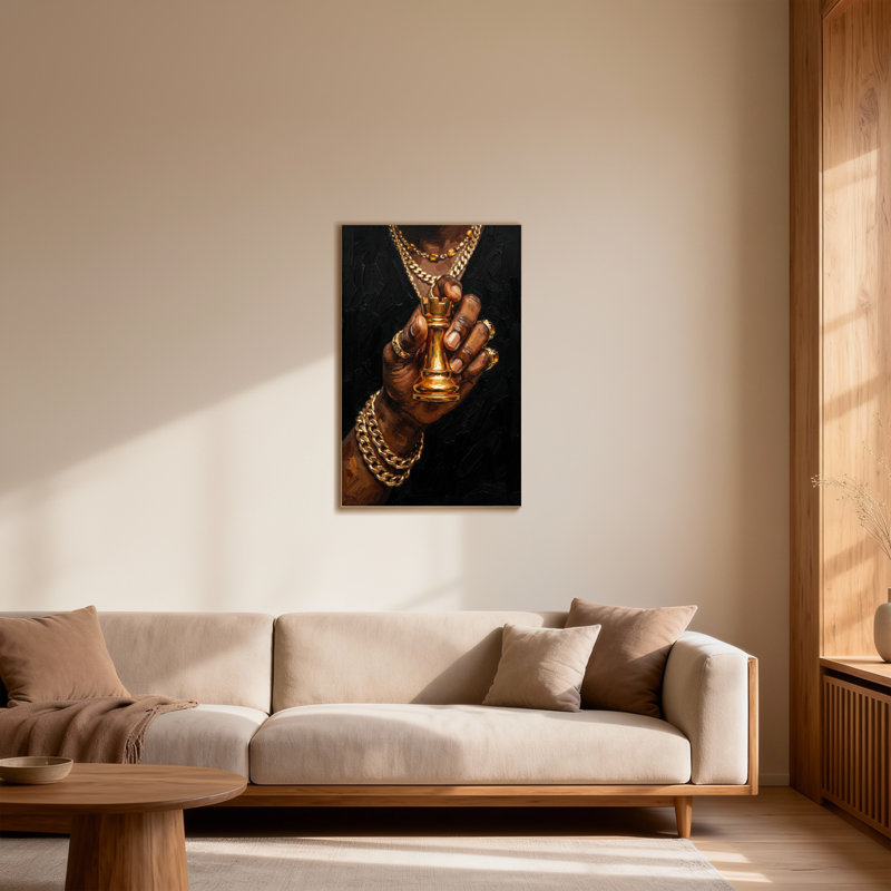 Pièce d'échecs dorée à la mode avec bijoux, H 40 po x l 28 po