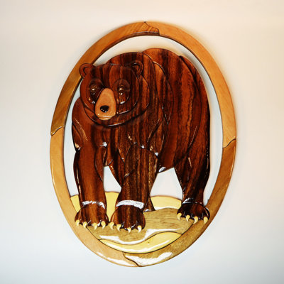 Décoration murale ours en bois intarsia