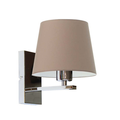 Asawir Armed Sconce