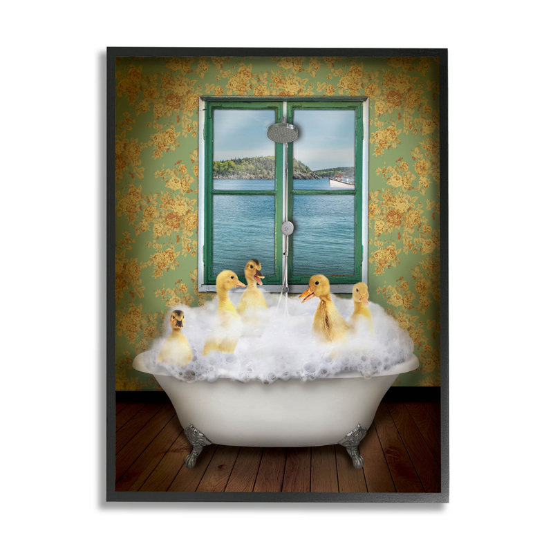 «Ducks Bathing Tub Ocean View», estampe numérique par John Hovenstine, Giclée encadrée noir minuit