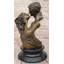 Sculpture abstraite, étreinte romantique en bronze - art de couple intime sur base de marbre