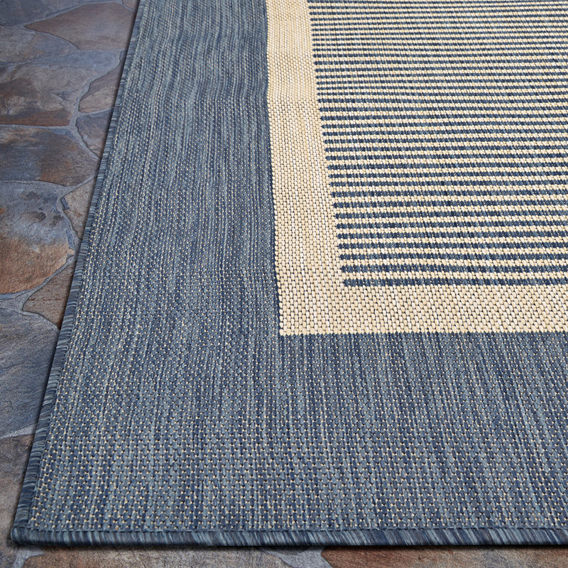 Tapis bleu intérieur / extérieur Palo, Rectangle 5 pi 3 po x 7 pi 6 po