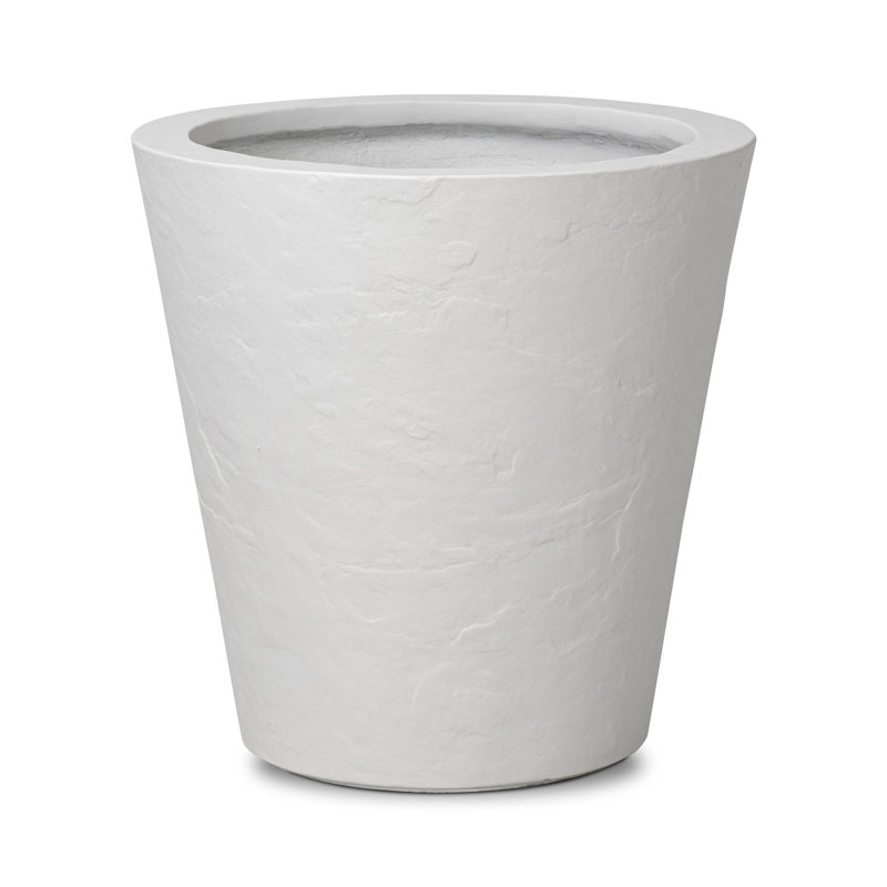 Suvi Concrete Planter, 22" H x 22" W x 22" D
