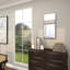 Miroir mural en bois avec un cadre fin et minimaliste-413346714-413346694