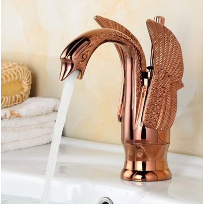 Robinet de lavabo de salle de bain Hooper par Juno Showers