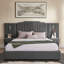 Structure de lit tapissier grand format avec tissu en velours, boutons et lampe de chevet réglable-692260611-692260614