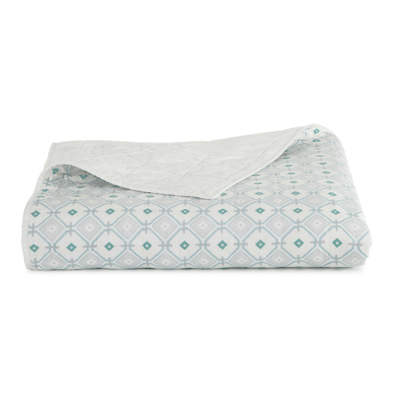 Southern Tide Emerald Isle Quilt, Queen Quilt