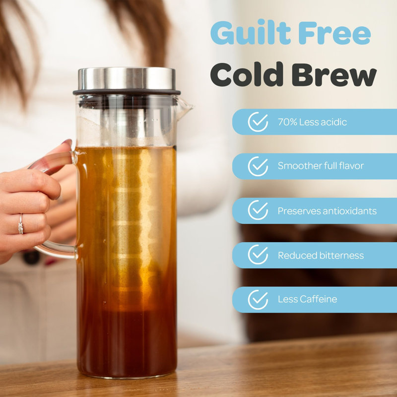 Elegant Glass Infusion Pitcher with Stainless Steel Lid and Infuser