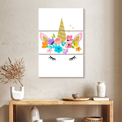 Ashelle, couronne de fleurs, licorne
