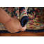 Tapis bleu carré à motif floral 2 x 2