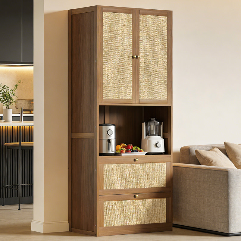 Armoire de cuisine en bois de 72 po H 72 po - Rangement pour garde-manger en rotin avec port USB, fermeture en douceur et tablette ajustable en hauteur, pour le vestibule ou la salle à manger, noyer