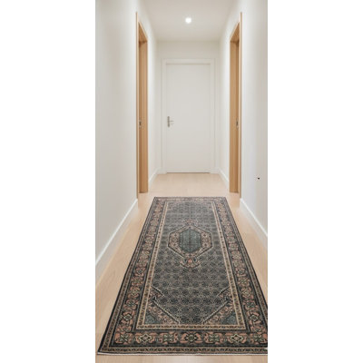 Tapis oriental traditionnel prune 5 x 10 de conception unique et discret