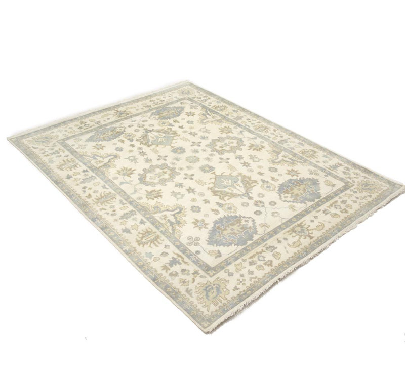 Tapis oriental Oushak Chobi Mute