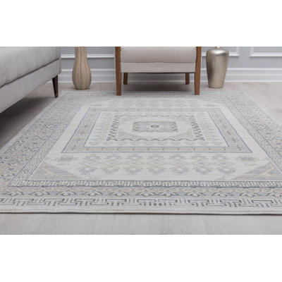 Bartolo Oriental Area Rug in Beige/Grey