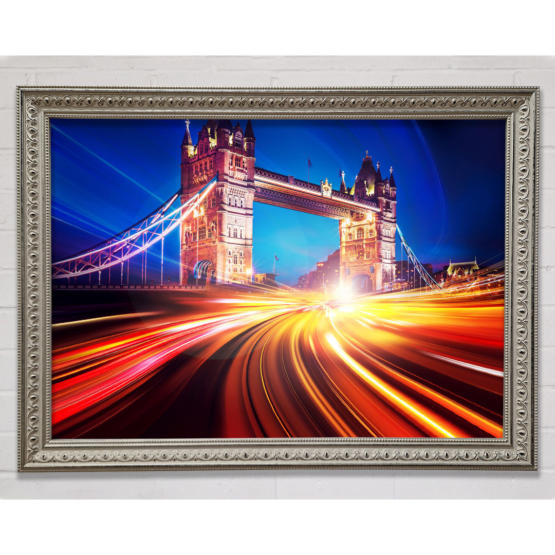 Gerahmtes Leinwandbild Tower Bridge Speed Of Light 2 Gerahmter Druck