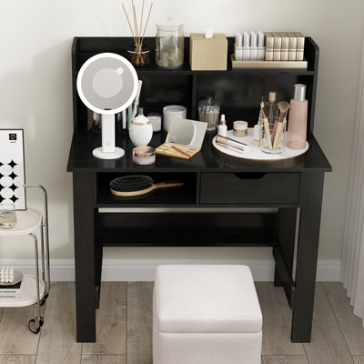  Bureau d'ordinateur avec prises de courant, ports USB et étagère ouverte de type C