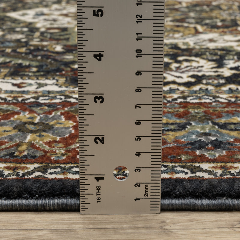 Sorusch Oriental Indoor Rug, Rectangle 6'7" x 9'9"