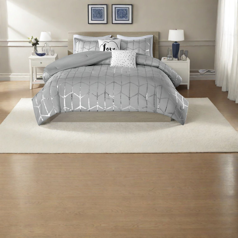 Ensemble de literie contemporain gris doux métallique pour les chambres à coucher