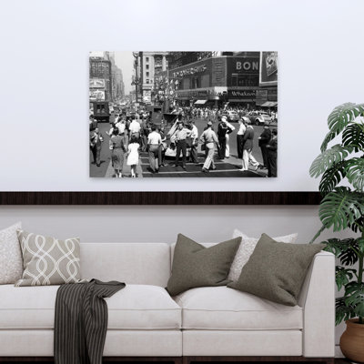1940S Wwii Wartime Pedestrians Traffic Two Sailors Model Of Navy Ship Recruiting Station Times Square Manhattan New York Usa Abstract Contemporary ...