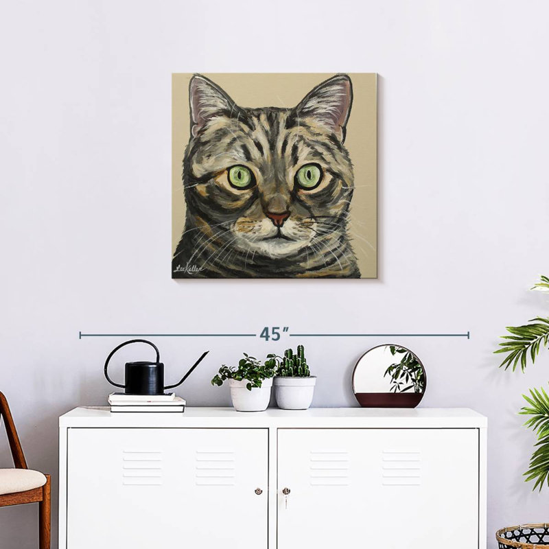 Chat tigré Ontan, H 24 po x l 24 po