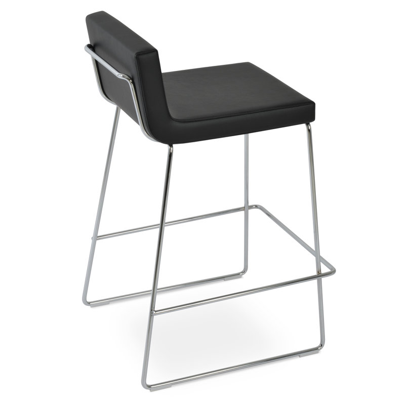 Comptoir, bar et tabouret Gladwell, Noir, Tabouret de comptoir (siège d'une hauteur de 24 p, Chrome