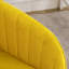 Chaise de bureau ergonomique avec dossier large, coussin et base dorée pour plus de confort et de style