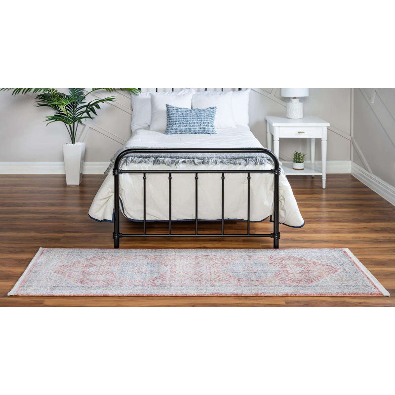 Gabbs Oriental Indoor Rug, Runner 2'2" x 6'