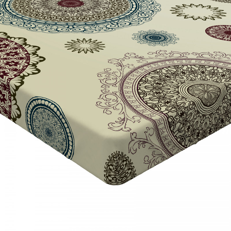 Microfiber Geometric Fitted Sheet, Queen Fitted Sheet