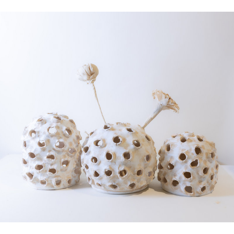 Brevon Figurines & Sculptures