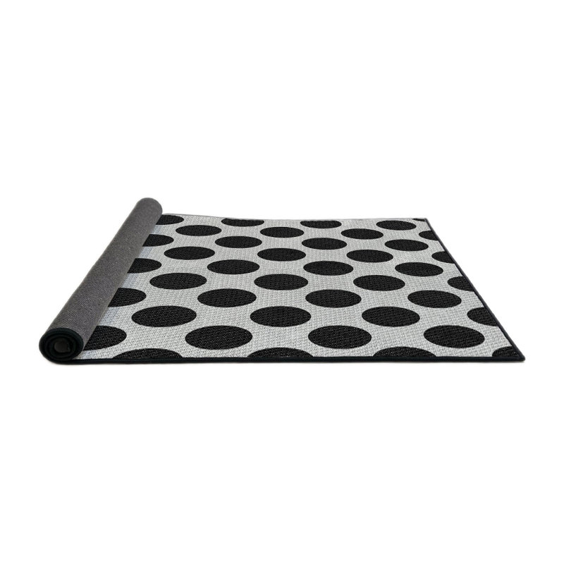 Tapis noir et blanc à motif géométrique, Rond 6 pi