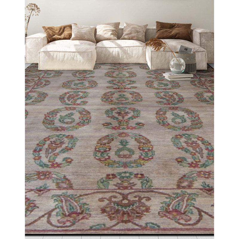 Crown One-of-a-Kind 6' X 9' Area Rug