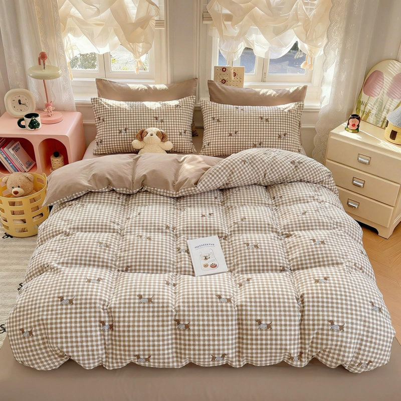 Ensemble d'édredon Grid, Grand édredon + 2 taies d'oreiller standard, Brun