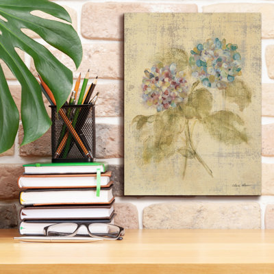 «Bouquet Of Blue Hydrangea» par Cheri Blum, art mural sur toile