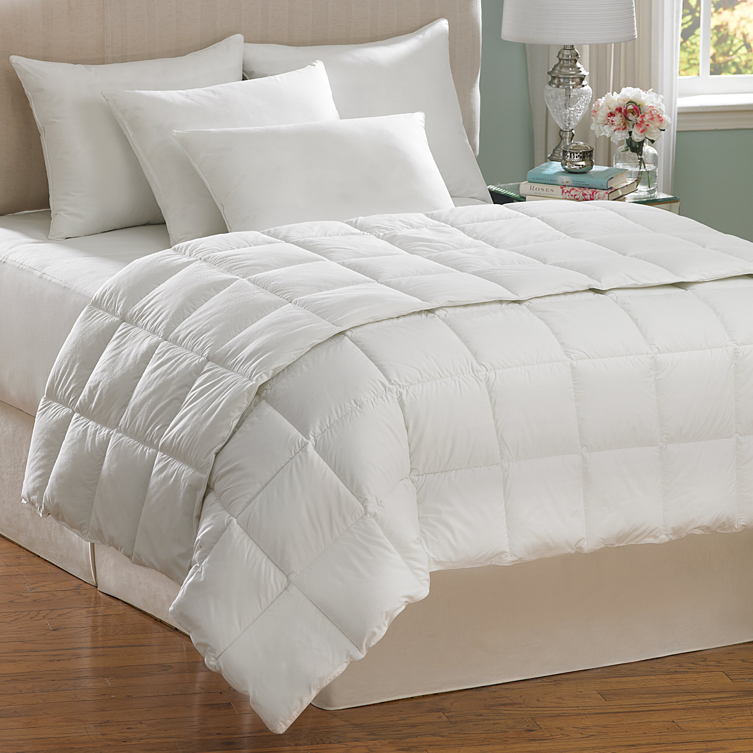 Modern & Contemporary White Comforter