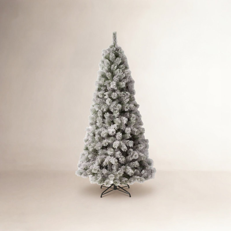 Arbre de Noël artificiel avec lumières Guillema, 7,5 pi