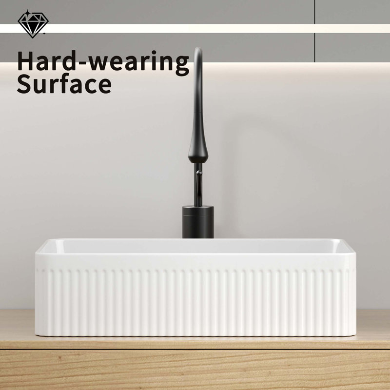 Lavabo vasque rectangulaire au-dessus du comptoir en céramique moderne