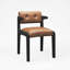 Chaises de salle à manger rembourrées en similicuir brun (ensemble de 2) avec pieds en bois noirs