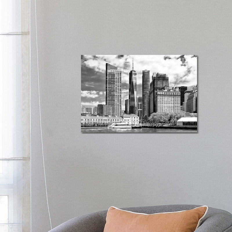 The One World Trade Center by Philippe Hugonnard - Wrapped Canvas Print, 66.04 cm H x 45.72 cm W x 3.175 cm D