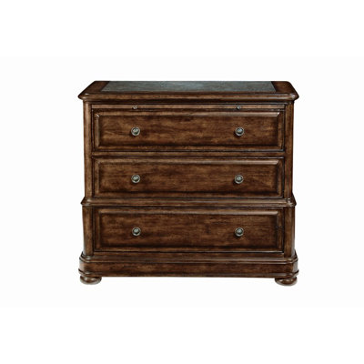 Normandie Manor 3 Drawers Bachelor