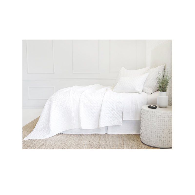 Hampton Linen Coverlet, King Coverlet, White