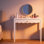 Table d'écriture moderne 35,43 po au design festonné unique, bureau de coiffeuse avec tiroir, poignée dorée et 4 pieds robustes pour les petits espaces
