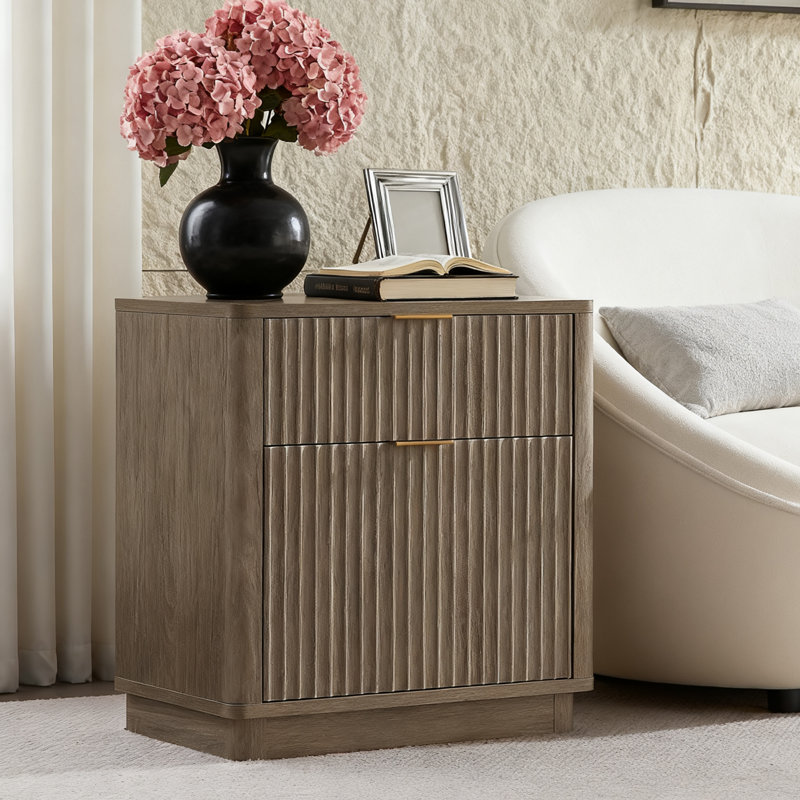 23'' Fluted Nightstand With Mid-Century Modern, Gray Alder