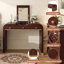 Bureau de coiffeuse classique en bois avec miroir rabattable, coiffeuse 3 en 1 avec 2 tiroirs et espace de rangement pour la chambre à coucher-378845479