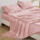 Ensemble de literie pour grand lit 4 pièces avec draps en satin, drap-housse de 15 po de profondeur, drap plat et 2 taies d'oreiller, doux au beurre, bon pour les cheveux et la peau (rose)